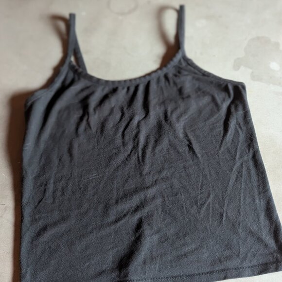 Everlane The Supima® Form Spaghetti Strap Cami | M / Black - Picture 4 of 16
